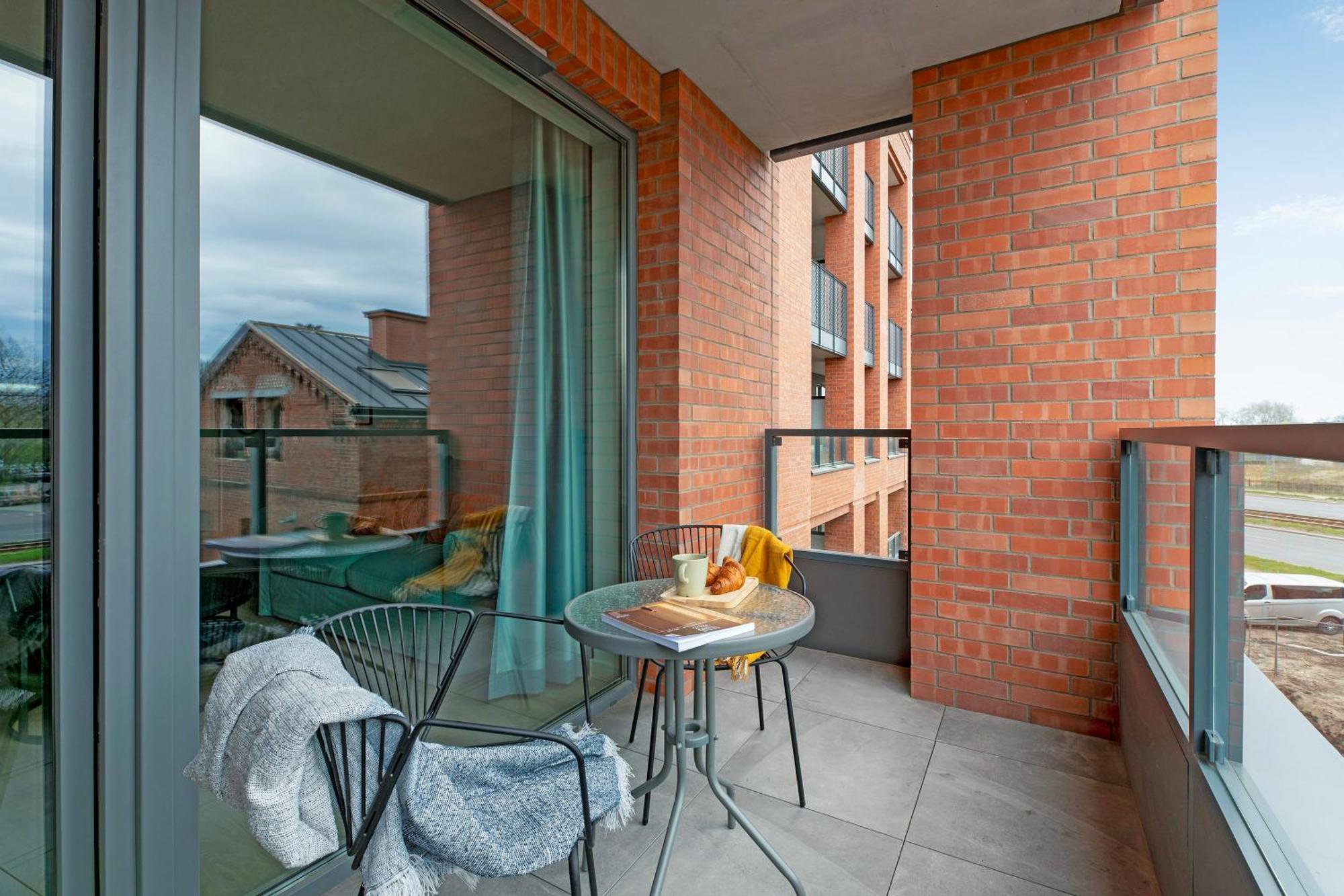 Scala 60e Center Premium With Parking By Lion Apartment Gdansk
