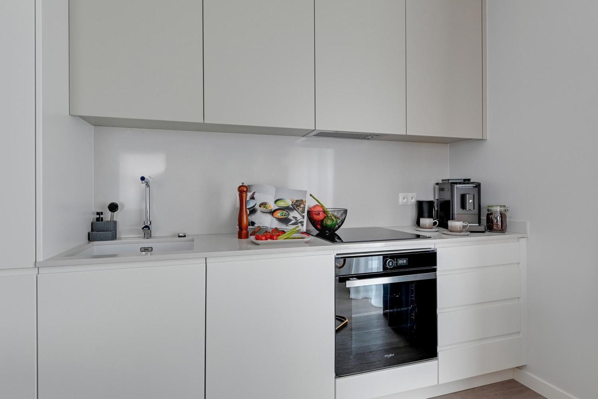 Scala Center Premium With Parking By Lion Apartment *