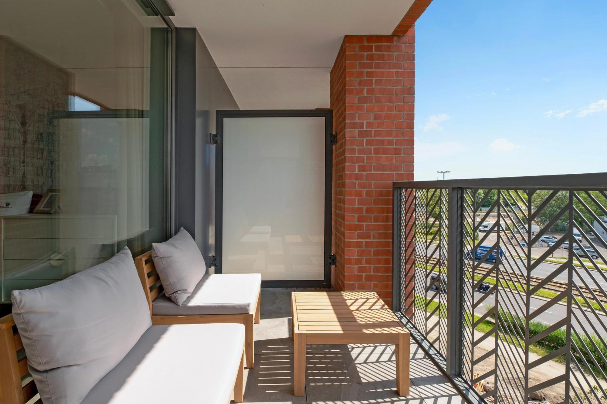 Scala Center Premium With Parking By Lion Apartmán